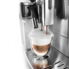 德龍（Delonghi）咖啡機 意式全自動 歐洲原裝進口 LCD液晶觸控中文面板 一鍵式制作多達8種 ECAM510.55